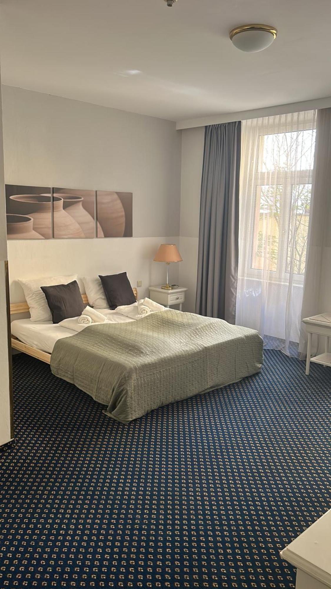 Self-Check-In Hotel Adlon Vídeň Exteriér fotografie